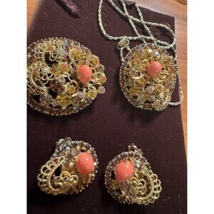 Rhinestone Vintage Amber Brown Clip Earrings, Necklace And Brooch